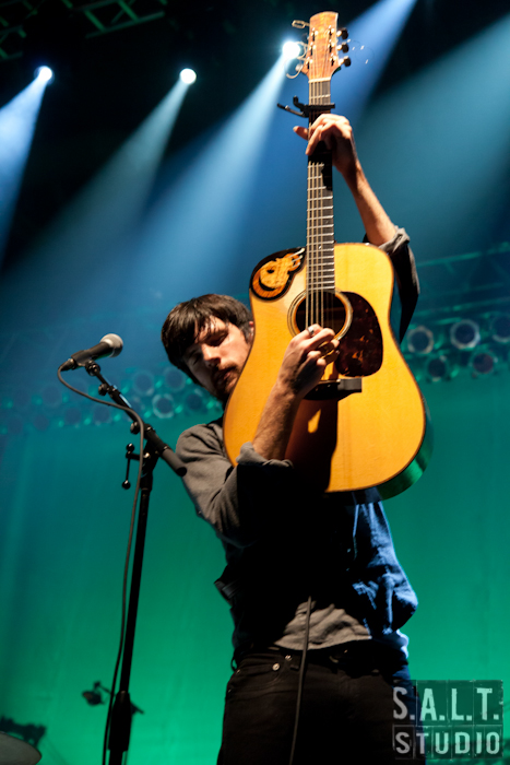 Avett Brothers live music photography copyright Kelly Starbuck for SALT Studio Photography, Wilmington, NC.